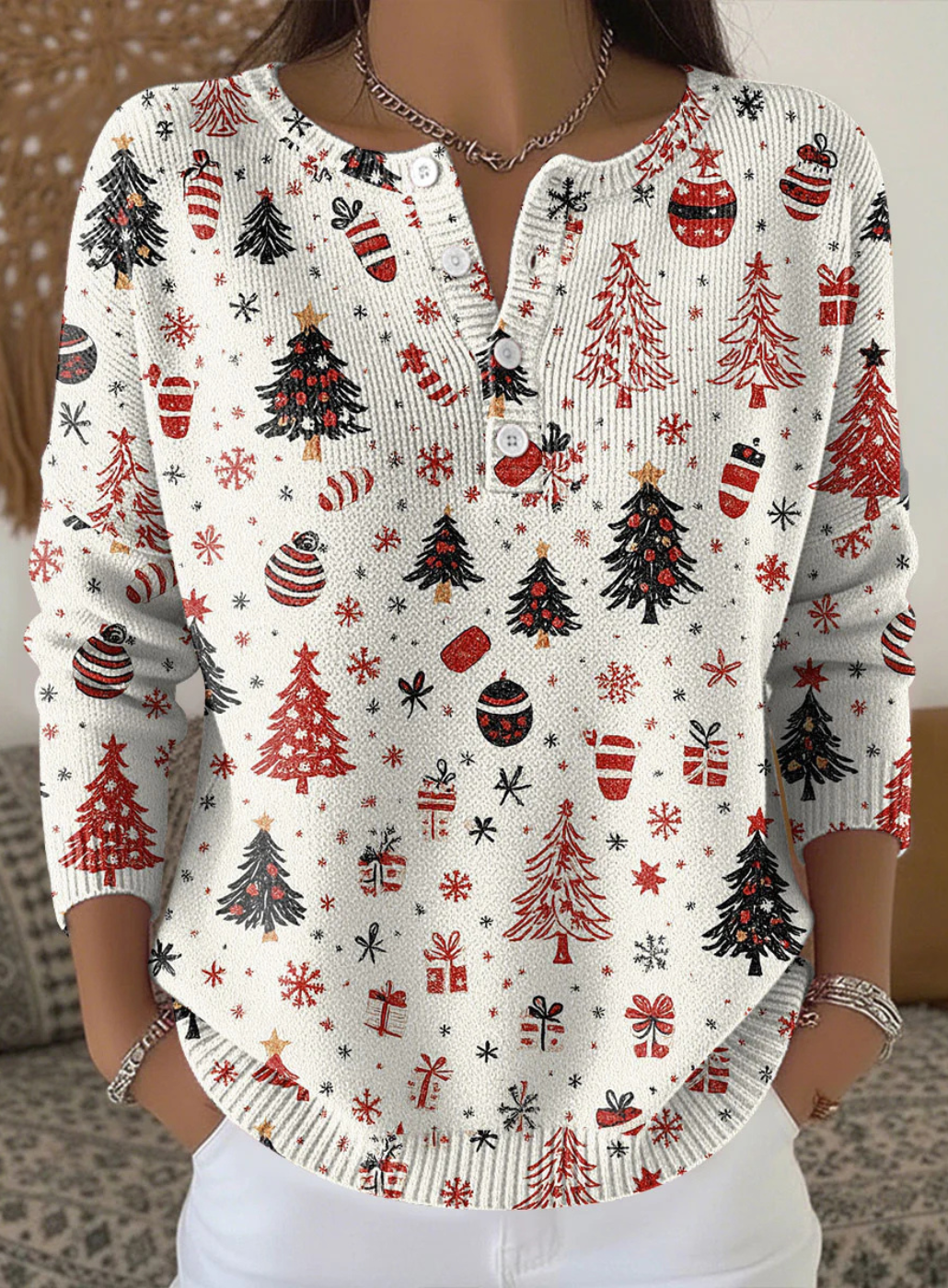 Natalia | Christmas sweater with buttons and feminine charm